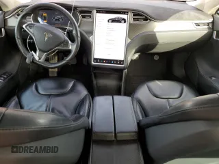 2015 Tesla Model S 85D with VIN 5YJSA1H28FFP78932, listed as a Copart auction lot 47893275 with 139,019 mi miles and Salvage Title. Bid and sale history available at carsss.com. Image 8.