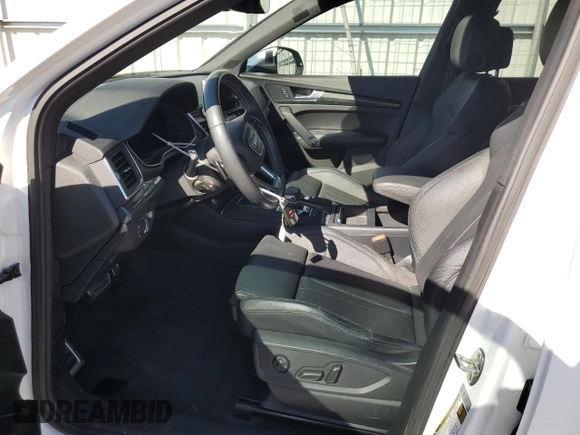 2018 Audi SQ5 Prestige with VIN WA1C4AFY2J2112626, listed as a Copart auction lot 74696864 with 30,410 mi miles and Salvage Title. Bid and sale history available at DreamBid. Image 7.