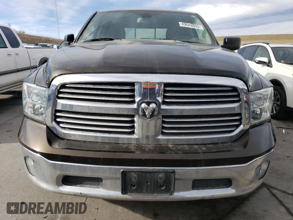 2013 Ram 1500 Big Horn z VIN 1C6RR7GTXDS635332, wystawiony jako Copart lot #49640095 z przebiegiem 110 318 mil mil oraz Szkoda całkowita • Salvage title. Historia ofert i sprzedaży dostępna na DreamBid. Obrazek 5.