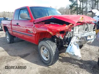 2001 Dodge Ram 2500 with VIN 3B7KF23601G188275, listed as a IAAI auction lot 41395582 with 193,919 mi miles. Bid and sale history available at carsss.com. Image 1.