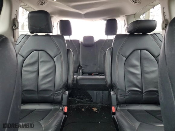 2017 Chrysler Pacifica Touring-L with VIN 2C4RC1BG3HR788191, listed as a Copart auction lot 48033905 with 96,084 mi miles and Salvage Title. Bid and sale history available at carsss.com. Image 10.