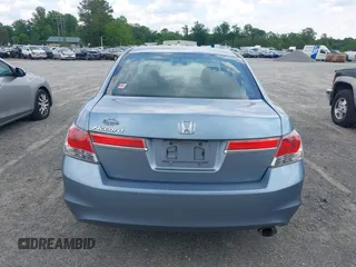 2011 Honda Accord LX z VIN 1HGCP2F34BA094369, wystawiony jako IAAI lot #42188493 z przebiegiem 179 925 mil mil oraz . Historia ofert i sprzedaży dostępna na DreamBid. Obrazek 16.