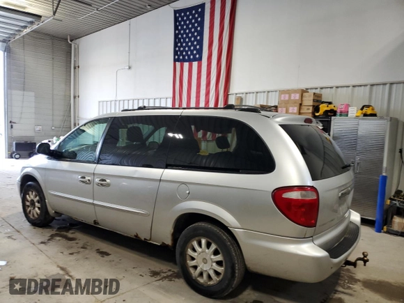 2003 Chrysler Town & Country LX with VIN 2C4GP44L83R132424, listed as a Copart auction lot 79268374 with 277,444 mi miles and Salvage Title. Bid and sale history available at DreamBid. Image 2.