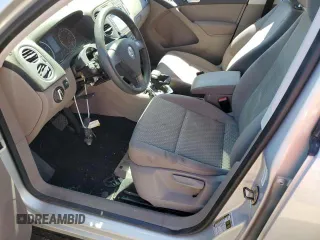 2010 Volkswagen Tiguan S with VIN WVGAV7AX7AW531751, listed as a Copart auction lot 44072965 with 141,838 mi miles and Clean title. Bid and sale history available at DreamBid. Image 7.