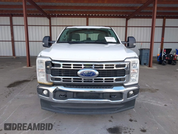 2024 Ford Super Duty F-250 SRW XL with VIN 1FT7W2BT1RED57848, listed as a IAAI auction lot 41544392 with 33,271 mi miles. Bid and sale history available at carsss.com. Image 12.
