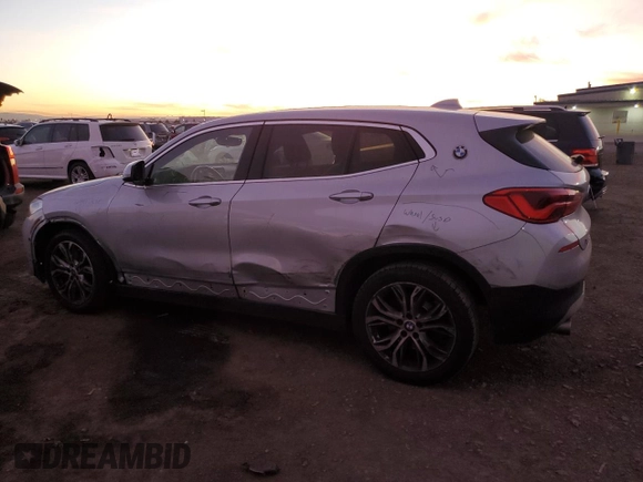 2020 BMW X2 sDrive28i with VIN WBXYH9C09L5P95698, listed as a Copart auction lot 87486094 with 45,319 mi miles and Salvage Title. Bid and sale history available at carsss.com. Image 2.