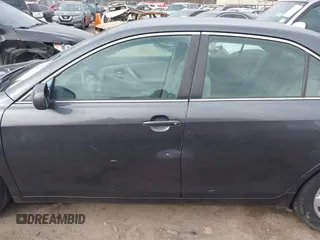 2009 Toyota Camry z VIN 4T1BE46K19U824701, wystawiony jako IAAI lot #41738779 z przebiegiem 225 469 mil mil oraz . Historia ofert i sprzedaży dostępna na DreamBid. Obrazek 14.