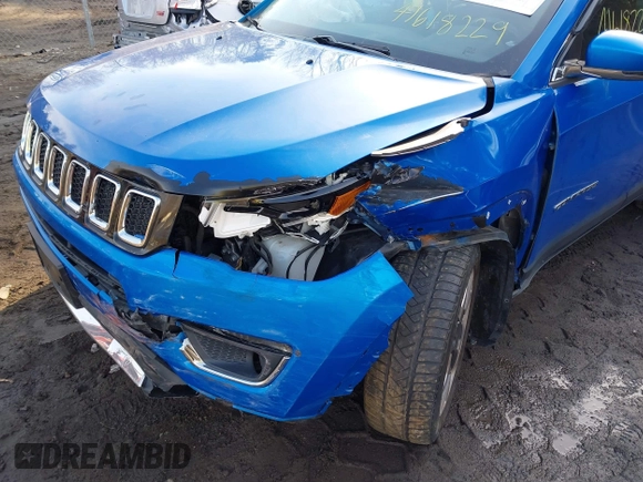 2018 Jeep Compass Limited with VIN 3C4NJCCB5JT358619, listed as a IAAI auction lot 41618229 with 53,185 mi miles and . Bid and sale history available at DreamBid. Image 6.