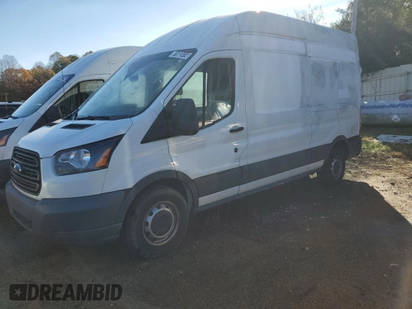 2018 Ford Transit z VIN 1FTYR2XG6JKA52990, wystawiony jako Copart lot #81602414 z przebiegiem 99 172 mil mil oraz Czysty tytuł • Clean title. Historia ofert i sprzedaży dostępna na DreamBid. Obrazek 1.