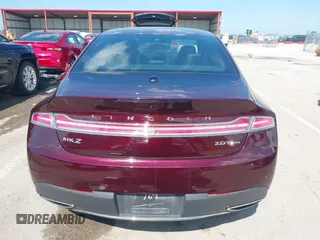 2017 Lincoln MKZ Reserve z VIN 3LN6L5F99HR648769, wystawiony jako IAAI lot #42252379 z przebiegiem 53 656 mil mil oraz . Historia ofert i sprzedaży dostępna na DreamBid. Obrazek 16.