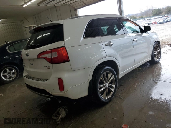 2014 Kia Sorento SX Limited with VIN 5XYKW4A77EG465919, listed as a Copart auction lot 44125355 with 193,544 mi miles and Salvage Title. Bid and sale history available at carsss.com. Image 3.