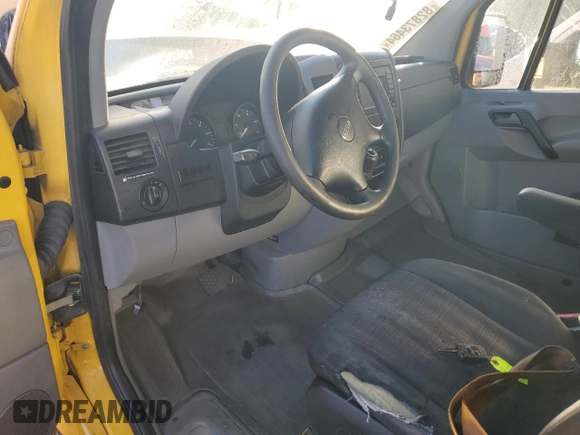 2014 Freightliner Sprinter with VIN WDYPE8DB6E5848909, listed as a Copart auction lot 82873464 with Not Provided miles and Salvage Title. Bid and sale history available at DreamBid. Image 8.