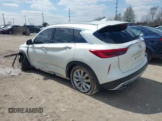 2019 Infiniti QX50 Luxe with VIN 3PCAJ5M33KF119894, listed as a IAAI auction lot 41921395 with 74,797 mi miles and . Bid and sale history available at DreamBid. Image 3.