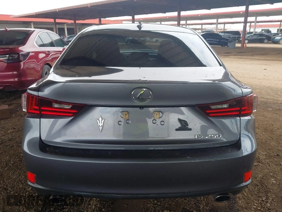 2015 Lexus IS 250 z VIN JTHBF1D20F5075333, wystawiony jako IAAI lot #42179626 z przebiegiem 84 888 mil mil oraz . Historia ofert i sprzedaży dostępna na DreamBid. Obrazek 16.