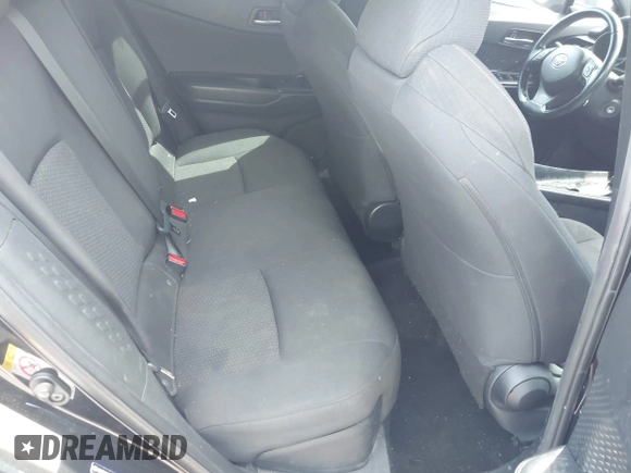 2018 Toyota C-HR XLE with VIN NMTKHMBX0JR008423, listed as a IAAI auction lot 42091445 with 124,811 mi miles. Bid and sale history available at carsss.com. Image 8.