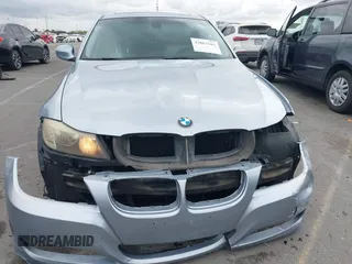 2010 BMW 3 Series 328i with VIN WBAPH5G58ANM35713, listed as a IAAI auction lot 42063163 with 200,472 mi miles and . Bid and sale history available at DreamBid. Image 13.