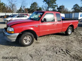 1998 Ford Ranger XL with VIN 1FTYR14U8WTA57100, listed as a Copart auction lot 82651024 with 116,247 mi miles and Salvage Title. Bid and sale history available at carsss.com. Image 1.