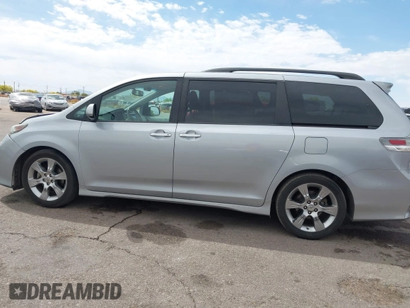 2014 Toyota Sienna SE with VIN 5TDXK3DC4ES491269, listed as a IAAI auction lot 42004485 with 118,516 mi miles and . Bid and sale history available at DreamBid. Image 15.
