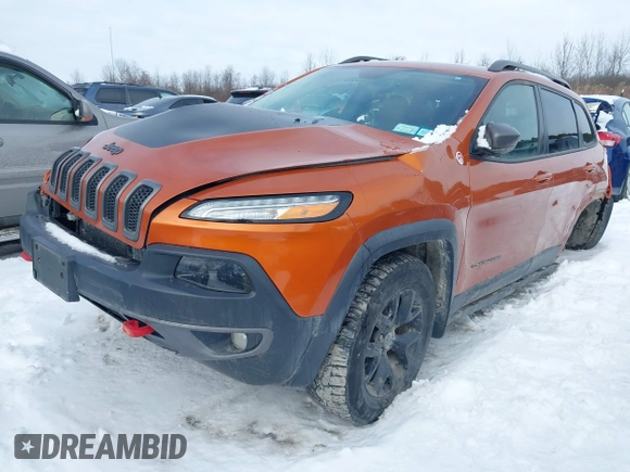 2015 Jeep Cherokee Trailhawk with VIN 1C4PJMBS9FW655233, listed as a IAAI auction lot 41430715 with 138,181 mi miles and . Bid and sale history available at carsss.com. Image 19.