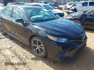 2018 Toyota Camry LE z VIN 4T1B11HKXJU652275, wystawiony jako IAAI lot #42245625 z przebiegiem 49 596 mil mil oraz . Historia ofert i sprzedaży dostępna na DreamBid. Obrazek 18.