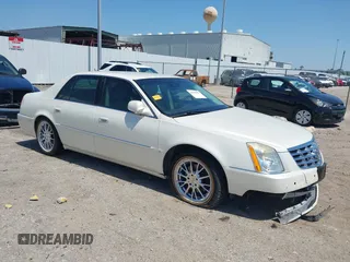 2008 Cadillac DTS 1SC with VIN 1G6KD57Y88U190045, listed as a IAAI auction lot 41994989 with 96,714 mi miles and . Bid and sale history available at carsss.com. Image 1.