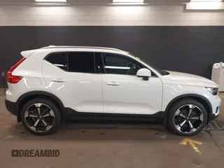 2019 Volvo XC40 Inscription с VIN YV4162UL5K2046401, выставлен на аукционе IAAI как лот 41911289 с пробегом 42 090 миль миль и . История ставок и продаж доступна на DreamBid. Изображение 13.