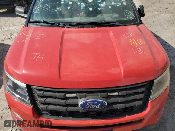 2018 Ford Police Interceptor Utility с VIN 1FM5K8AR7JGB60571, выставлен на аукционе Copart как лот 44614705 с пробегом Не указан миль и На запчасти • Non repairable. История ставок и продаж доступна на DreamBid. Изображение 12.