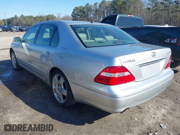 2005 Lexus LS 430 z VIN JTHBN36F555019840, wystawiony jako IAAI lot #41427719 z przebiegiem 131 267 mil mil oraz . Historia ofert i sprzedaży dostępna na DreamBid. Obrazek 3.