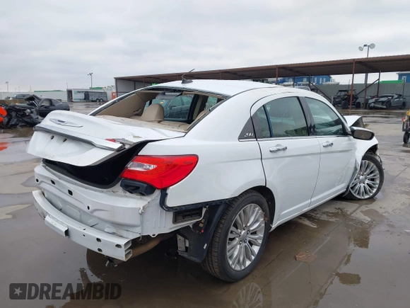 2012 Chrysler 200 Limited with VIN 1C3CCBCB8CN106740, listed as a IAAI auction lot 41274102 with 63,606 mi miles. Bid and sale history available at carsss.com. Image 4.