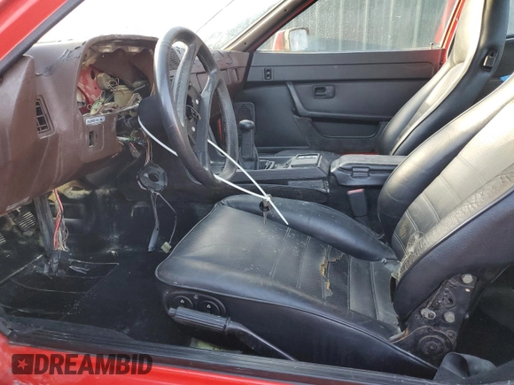 1984 Porsche 944 с VIN WP0AA0946EN459969, выставлен на аукционе Copart как лот 85252584 с пробегом Не указан миль и Списание • Salvage title. История ставок и продаж доступна на DreamBid. Изображение 7.