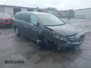 2017 Honda Odyssey SE with VIN 5FNRL5H3XHB026595, listed as a IAAI auction lot 39631978 with 92,555 mi miles and . Bid and sale history available at carsss.com. Image 1.