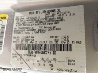 2016 Ford Fusion SE with VIN 3FA6P0H70GR275181, listed as a IAAI auction lot 42117448 with 111,446 mi miles. Bid and sale history available at carsss.com. Image 9.