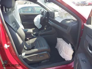 2025 Honda CR-V Hybrid Sport-L with VIN 7FARS6H81SE018403, listed as a IAAI auction lot 40871756 with 4,124 mi miles. Bid and sale history available at carsss.com. Image 5.