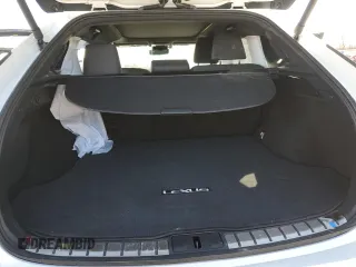 2024 Lexus RX with VIN 2T2BAMCA9RC060925, listed as a Copart auction lot 47474415 with 4,303 mi miles and Salvage Title. Bid and sale history available at carsss.com. Image 6.