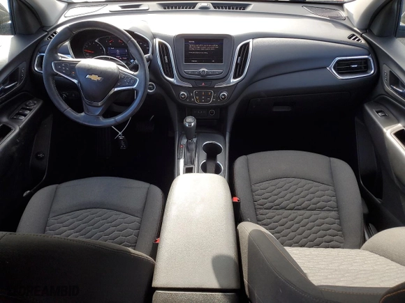 2020 Chevrolet Equinox LT with VIN 3GNAXVEX4LS617733, listed as a Copart auction lot 44356155 with 30,586 mi miles and Salvage Title. Bid and sale history available at carsss.com. Image 8.