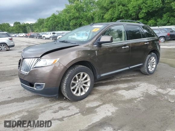 2011 Lincoln MKX z VIN 2LMDJ6JK5BBJ06463, wystawiony jako Copart lot #60041285 z przebiegiem 195 915 mil mil oraz Szkoda całkowita • Salvage title. Historia ofert i sprzedaży dostępna na DreamBid. Obrazek 1.