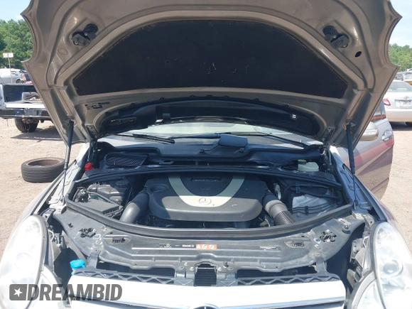 2008 Mercedes-Benz R 3.5L with VIN 4JGCB65E38A073203, listed as a IAAI auction lot 41711544 with 184,210 mi miles and . Bid and sale history available at DreamBid. Image 10.