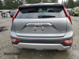 2024 Kia Niro LX with VIN KNDCP3LE8R5137124, listed as a Copart auction lot 49130575 with 0 mi miles and Salvage Title. Bid and sale history available at carsss.com. Image 6.
