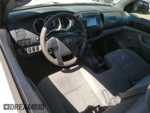 2014 Toyota Tacoma with VIN 5TFNX4CN1EX032972, listed as a Copart auction lot 52894135 with 170,321 mi miles and Salvage Title. Bid and sale history available at DreamBid. Image 8.