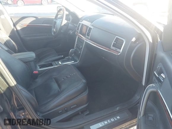 2012 Lincoln MKZ Hybrid with VIN 3LNDL2L33CR823466, listed as a IAAI auction lot 41040972 with 107,264 mi miles and . Bid and sale history available at carsss.com. Image 5.