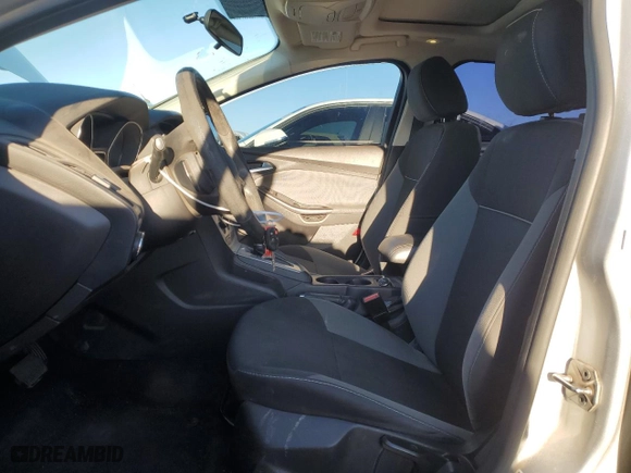 2014 Ford Focus SE with VIN 1FADP3K23EL382730, listed as a Copart auction lot 45681895 with 117,919 mi miles and Clean Title. Bid and sale history available at carsss.com. Image 7.