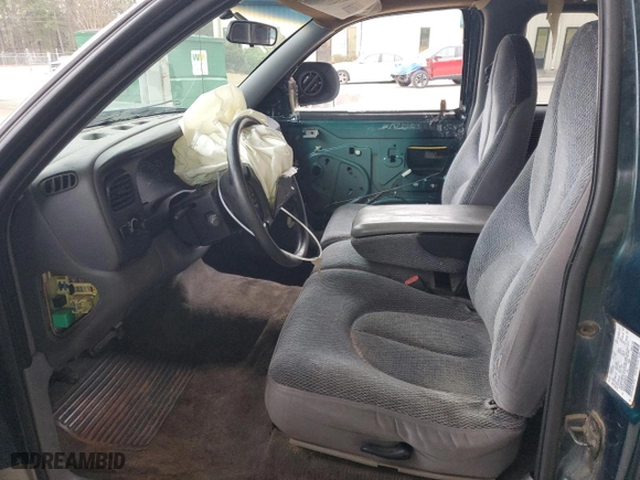 1998 Dodge Dakota SLT with VIN 1B7GL22Y9WS688713, listed as a Copart auction lot 44952955 with 106,102 mi miles and Salvage Title. Bid and sale history available at carsss.com. Image 7.