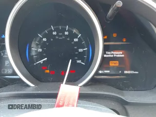 2020 Honda Fit EX with VIN 3HGGK5H85LM714354, listed as a IAAI auction lot 42471207 with 84,333 mi miles and . Bid and sale history available at DreamBid. Image 7.