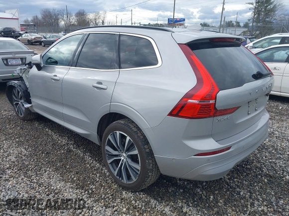 2022 Volvo XC60 Momentum with VIN YV4L12RK2N1972823, listed as a IAAI auction lot 41110804 with 46,380 mi miles. Bid and sale history available at carsss.com. Image 3.