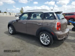 2014 MINI Countryman S with VIN WMWZC3C57EWP29072, listed as a Copart auction lot 54508905 with 105,192 mi miles and Clean Title. Bid and sale history available at DreamBid. Image 2.