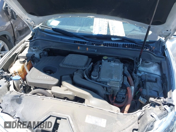 2016 Lincoln MKZ Hybrid z VIN 3LN6L2LU5GR613636, wystawiony jako IAAI lot #42613605 z przebiegiem Nie podano mil oraz . Historia ofert i sprzedaży dostępna na DreamBid. Obrazek 10.