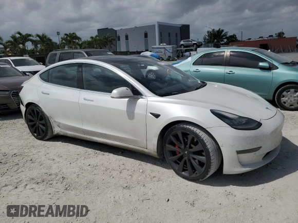 2020 Tesla Model 3 Performance z VIN 5YJ3E1EC4LF800149, wystawiony jako Copart lot #48711045 z przebiegiem 95 229 mil mil oraz Szkoda całkowita • Salvage title. Historia ofert i sprzedaży dostępna na DreamBid. Obrazek 4.