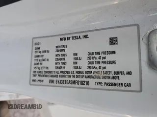 2021 Tesla Model 3 Standard Range Plus z VIN 5YJ3E1EA5MF018216, wystawiony jako Copart lot #52007385 z przebiegiem 49 711 mil mil oraz Szkoda całkowita • Salvage title. Historia ofert i sprzedaży dostępna na DreamBid. Obrazek 14.