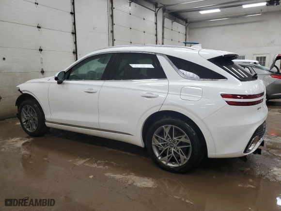 2025 Genesis GV70 2.5T with VIN 5NMMADTB7SH021093, listed as a Copart auction lot 41618915 with 4,491 mi miles and Salvage Title. Bid and sale history available at carsss.com. Image 2.