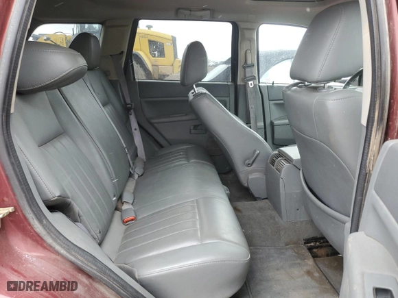 2007 Jeep Grand Cherokee Laredo with VIN 1J8HR48P27C525645, listed as a Copart auction lot 48421375 with 195,910 mi miles and Salvage Title. Bid and sale history available at carsss.com. Image 11.